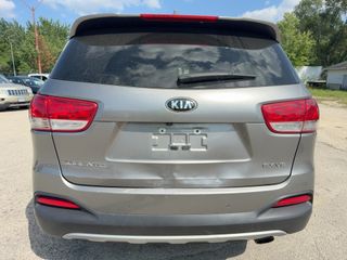 2017 Kia Sorento 3.3L EX - Exterior Rear Center Image